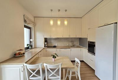 Duplex cu 5 camere cu Teren 275 Mp în Florești - 1