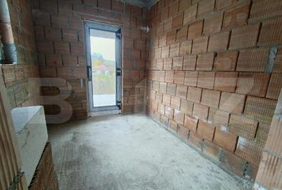 Casa cu 3 dormitoare ?i garaj in suprafa?a de 180 mp - 13