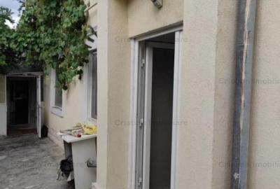 Casă cu 4 camere cu Teren 254 Mp în Apollo