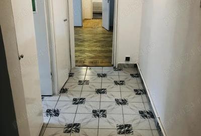 Vand apartament cu 2 camere Rovine - 2