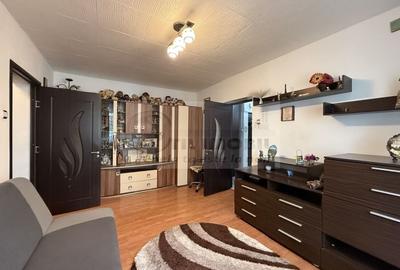 2 CAMERE TATARASI SCOALA 4 IONET TEODOREANU , GEAM LA BAIE, CENTRALA. - 7