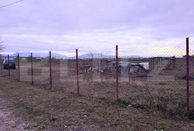 Teren de 1062 mp, în Central - 3