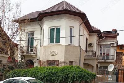 Particular vand vila P+1+M zona Vitan Dudesti - 1