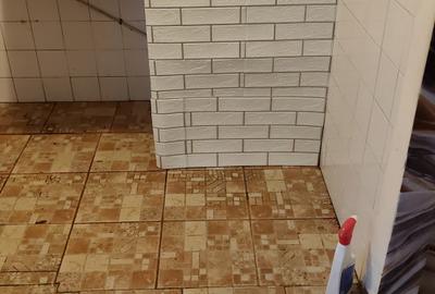 Apartament cu 2 camere decomandat în Berceni - 2