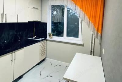 Apartament cu 2 camere decomandat în Drumul Taberei - 3