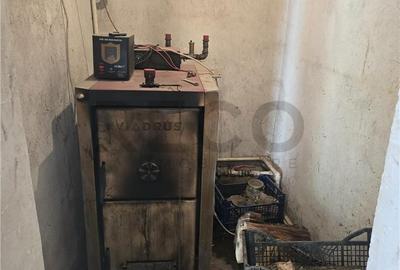 Casă cu 2 camere cu Teren 2643 Mp în Mădăras - 1