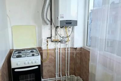 Apartament cu 2 camere decomandat în Capitol