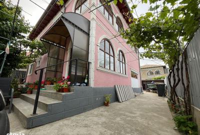 Casă cu 4 camere cu Teren 400 Mp în Central - 4