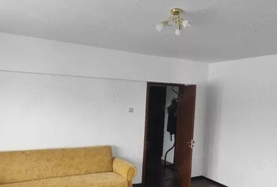 Apartament cu 2 camere decomandat, mobilat în Muncii