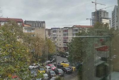 Apartament cu 2 camere în Aradului