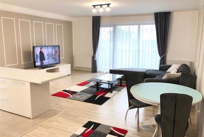 Apartament cu 3 camere semidecomandat, mobilat în Zorilor