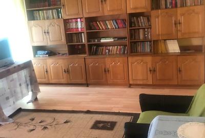 Casă cu 5 camere în Țigănești