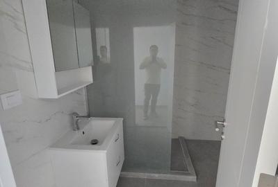 Apartament cu 2 camere decomandat în Energia - 6