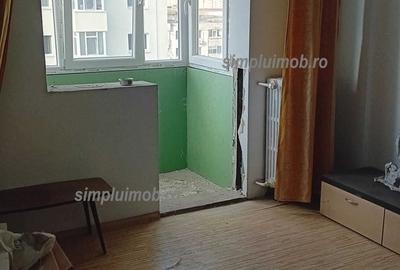 Apartament cu 2 camere semidecomandat în Brâncoveanu