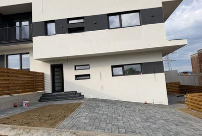Casă cu 4 camere cu Teren 110 Mp în Central