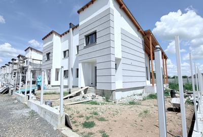 Duplex cu 4 camere cu Teren 300 Mp în Central - 1
