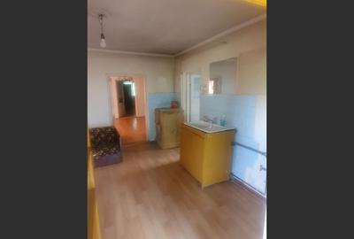 Casă cu 3 camere cu Canalizare în Băicoi - 4