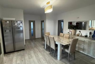 Casă cu 7 camere cu Teren 670 Mp în Săsar - 1