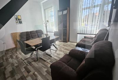 Apartament cu 3 camere în Fântânele - 1