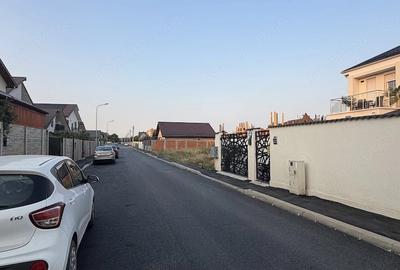 Casă cu 4 camere cu Teren 250 Mp în Central
