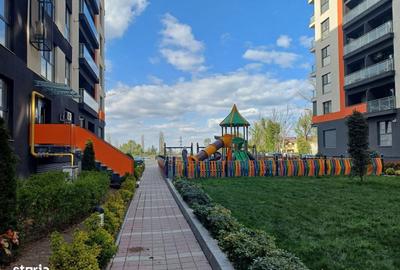Apartament cu 3 camere decomandat în Energia