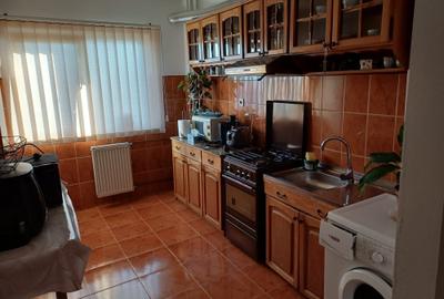 Apartament cu 2 camere decomandat în Aradului - 1