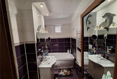 Apartament cu 3 camere semidecomandat, mobilat în Hipodrom - 9
