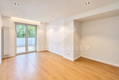 Apartament cu 4 camere decomandat, mobilat în Victoriei