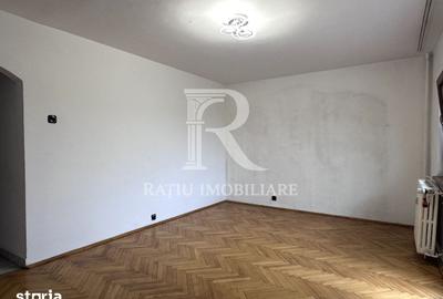 Apartament cu 3 camere decomandat în Cantemir - 16