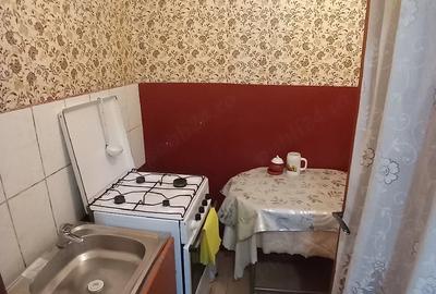 Garsonieră decomandată în Exterior Vest