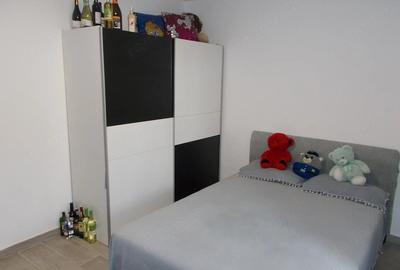 Casă cu 4 camere cu Teren 325 Mp în Parța
