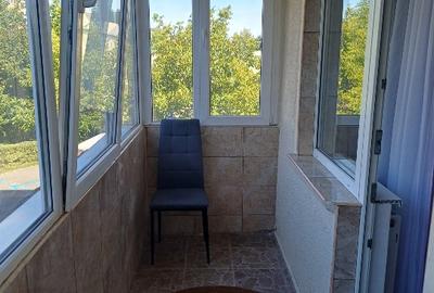 Apartament cu 3 camere decomandat în Noua - 3