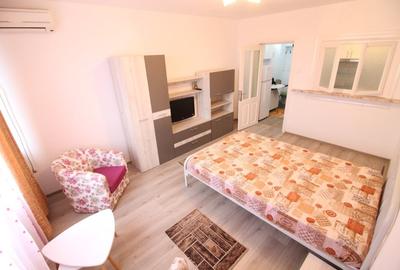 Garsonieră decomandată în Țiglina 1 - 8