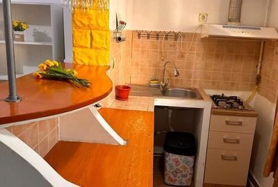 Garsonieră în Micro 19 - 6