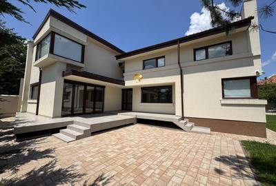 Casă individuală cu 6 camere cu Teren 620 Mp în Băneasa - 1