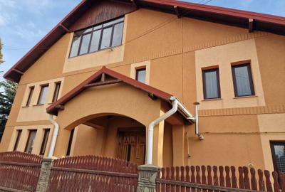Casă individuală cu 5 camere cu Canalizare în Burdujeni - 2