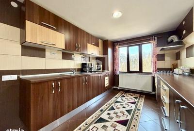 Casă cu 3 camere în Fetești - 4