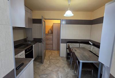 Apartament cu 2 camere decomandat în Luncă