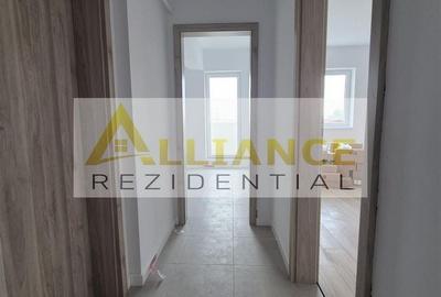 Garsonieră decomandată în Sud
