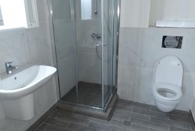 Apartament cu 3 camere semidecomandat, mobilat în Central - 11
