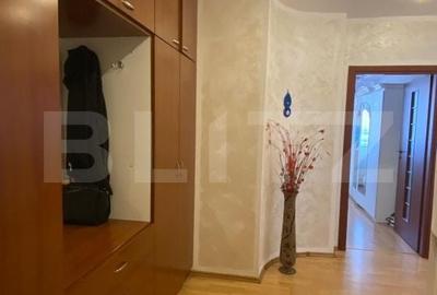 Apartament cu 4 camere în Central - 2