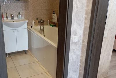 Apartament cu 2 camere decomandat în Sălaj