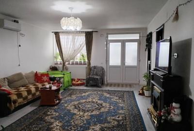 Casă individuală cu 3 camere cu Canalizare în Ișalnița - 3
