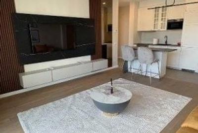 Apartament cu 2 camere semidecomandat, mobilat în Timpuri Noi