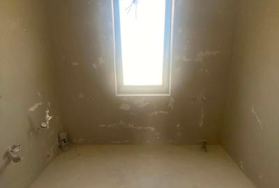 Apartament cu 3 camere decomandat în Burdea - 9
