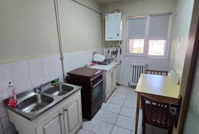 Apartament cu 3 camere decomandat în Central - 6