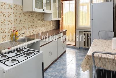 Apartament cu 2 camere decomandat în Casa de Cultură