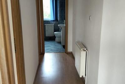 Apartament cu 3 camere decomandat în Trei Stejari - 2