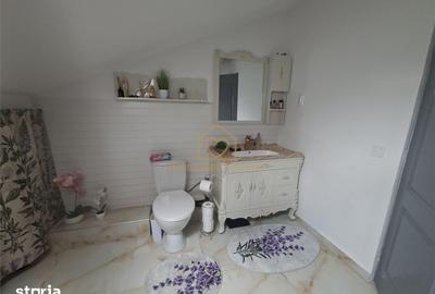 Casă cu 5 camere cu Teren 700 Mp în Central - 14