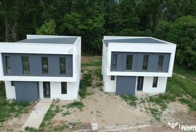 Casă cu 5 camere cu Teren 580 Mp în Bucov
